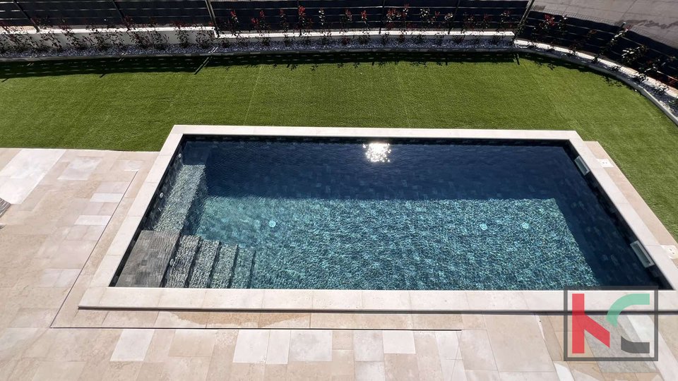 Istria, Sveti Lovreč, villa moderna con piscina #vendita