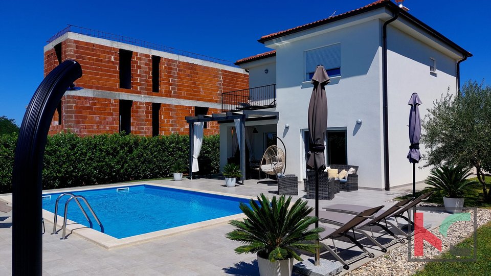 Istria, Poreč area, low-energy villa 117 m2 with pool and sea view, #sale