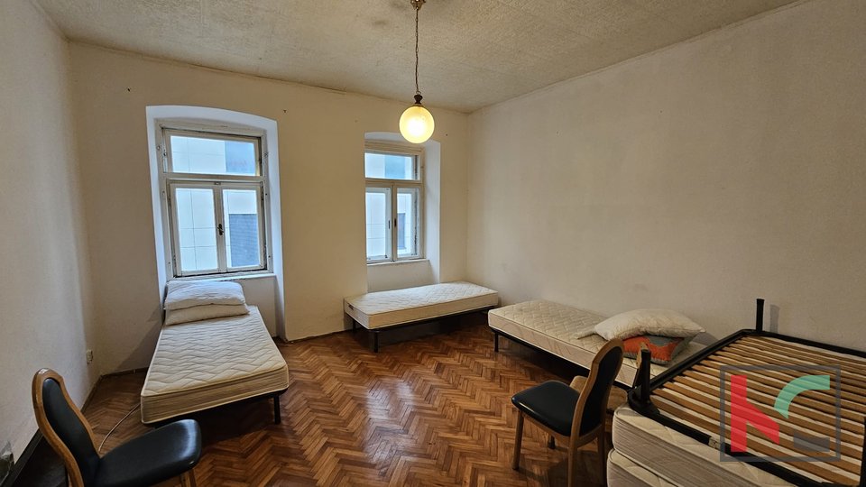 Istria, Pula, Center, apartment 1 bedroom + living room 46.78 m2, #sale
