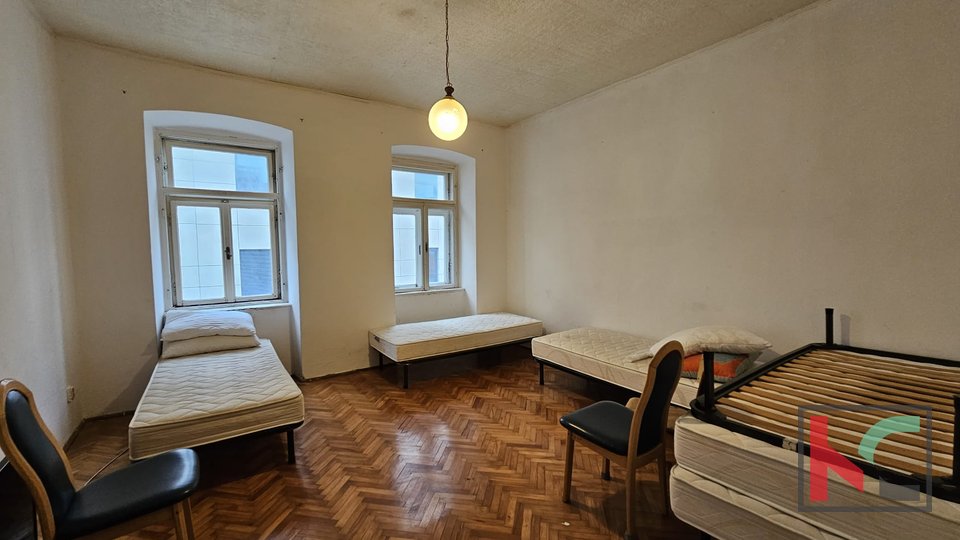 Istria, Pola, Centro, appartamento 1 camera da letto + soggiorno 46,78 m2, #vendita