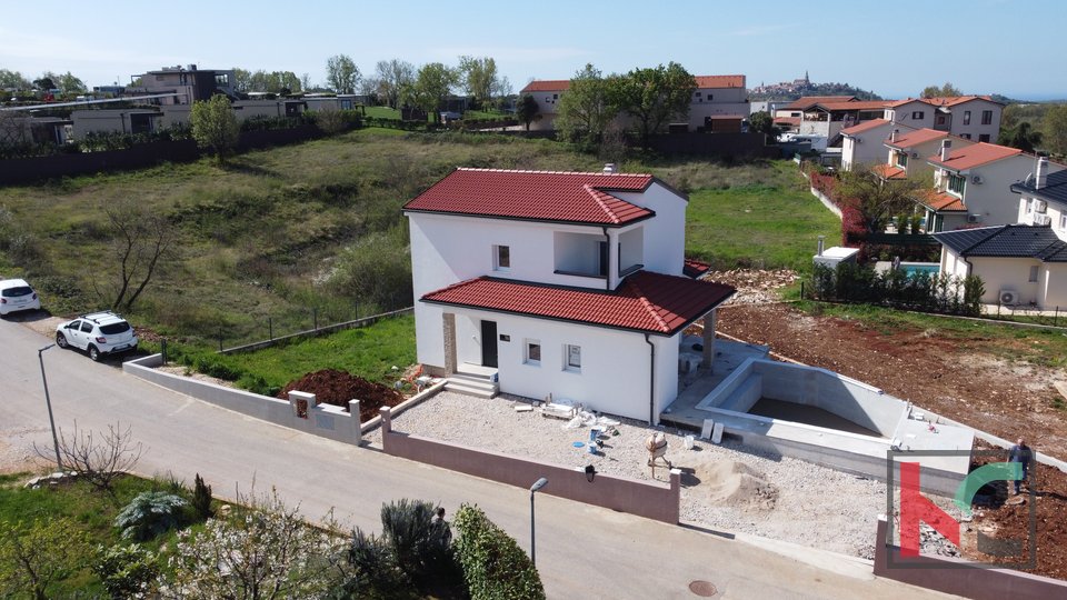 Istria, Buje, House with swimming pool in the beautiful Istrian landscape, #sale