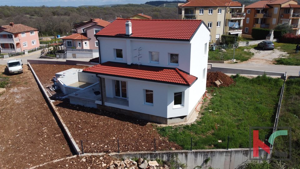 Istra, Buje, Kuća s bazenom u lijepom Istarskom krajoliku, #prodaja