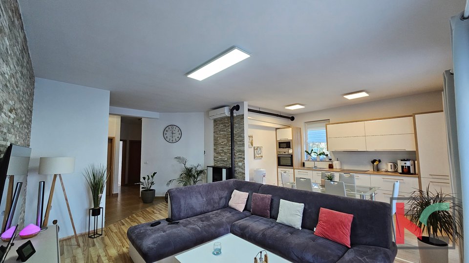 Istrien, Fažana, Valbandon, modern eingerichtete Wohnung 88,23 m2 mit drei Schlafzimmern und zwei Bädern, #Verkauf