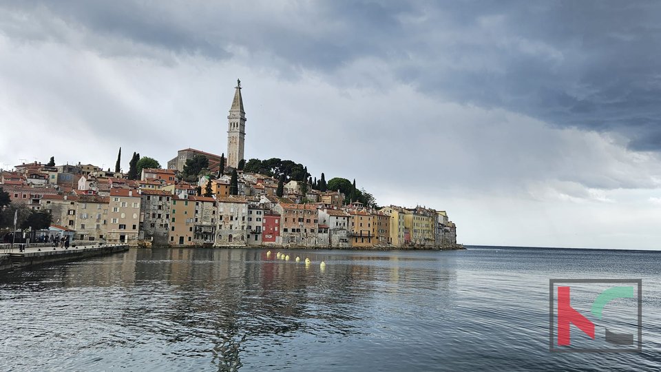 Rovinj, three-room apartment in a great location with a garage owned by #prodaja