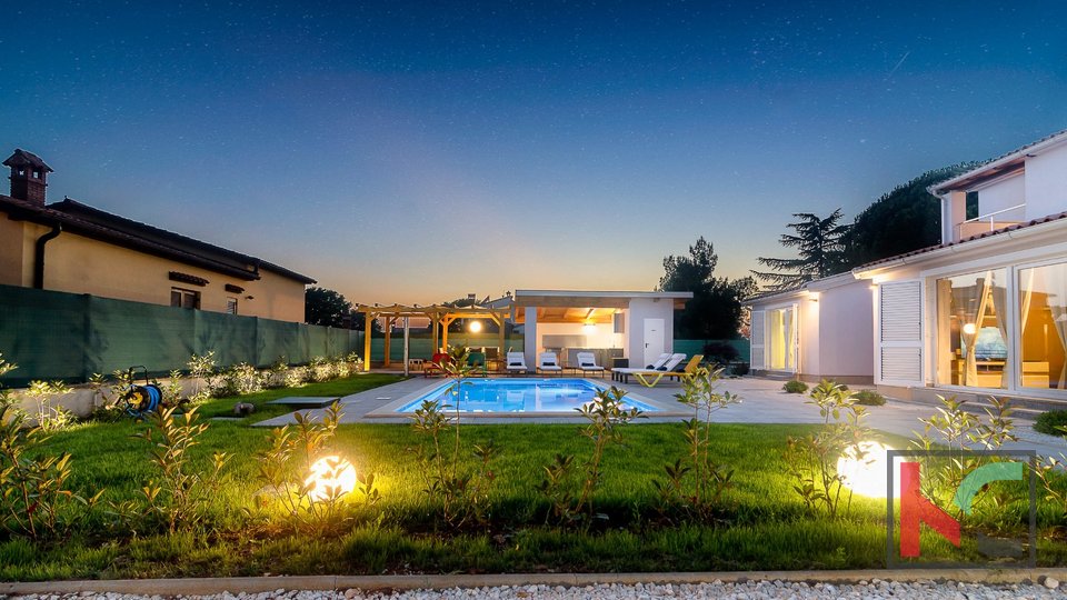 Istra, Pula, Štinjan, počitniška vila 220 m2, #prodaja