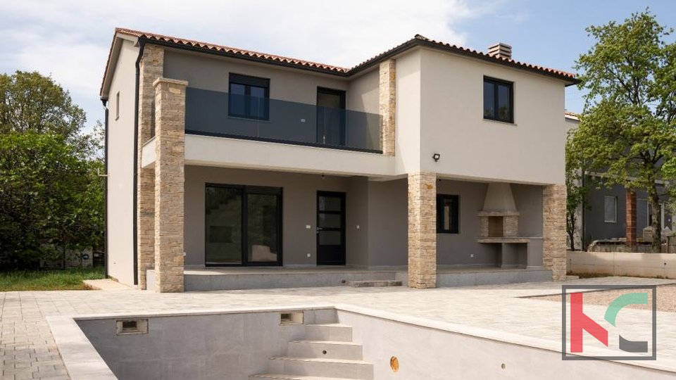 Albona, dintorni, casa indipendente con piscina di 150 m2 #vendita