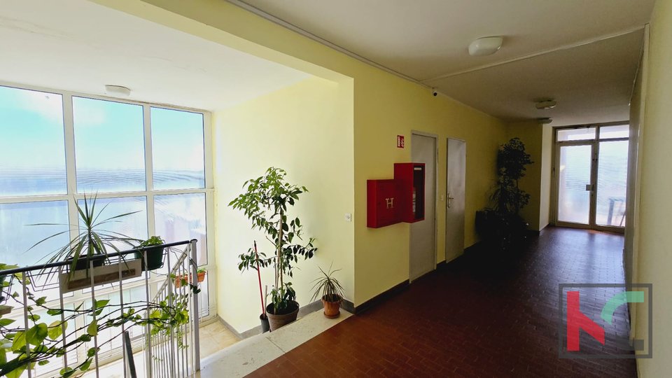 Istra, Pula, Vidikovac, EKSKLUZIVNO, luksuzno, takoj vseljivo, stanovanje 2s+dnevna soba, prelep pogled na morje in mesto, #prodaja