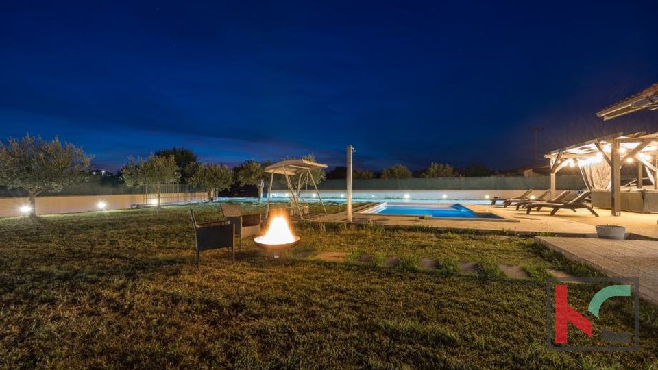Rovigno, casa indipendente con piscina e bel giardino di 1020m2 #vendita