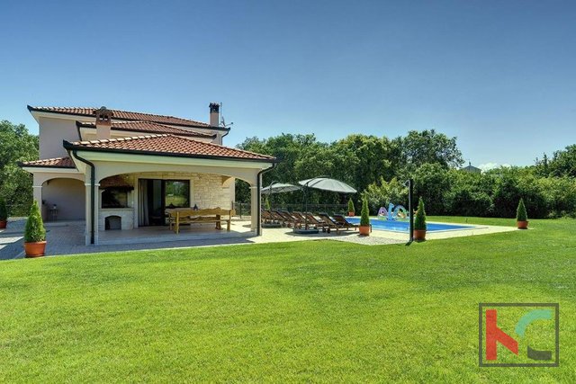 Elegant villa in Rovinj village, #sale
