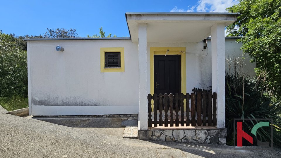 Истрия, Кавран, узаконенный дом для отдыха с садом, недалеко от Дуги Увала, #продажа