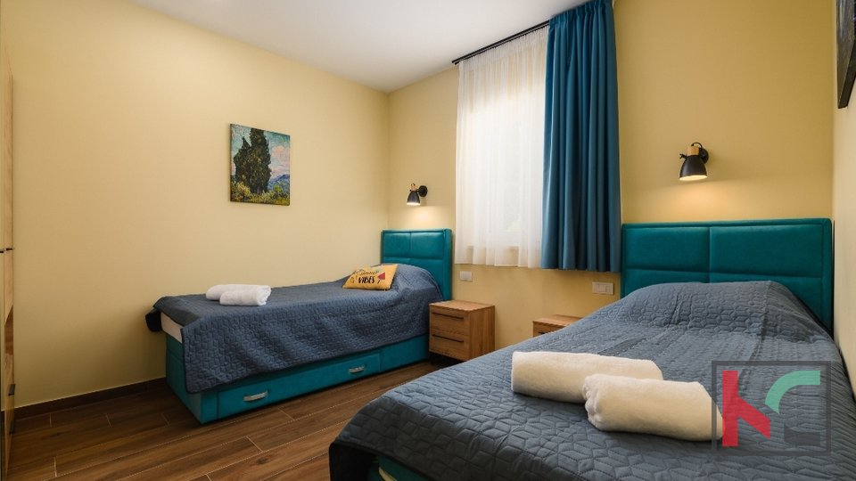 Istra, Kanfanar, samostojeća pametna kuća od 186m2 sa zasebnim apartmanom i bazenom #prodaja