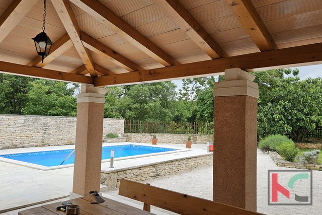 Istra, Žminj, samostojna hiša z bazenom 120m2 in velikim vrtom 100m2 #prodaja