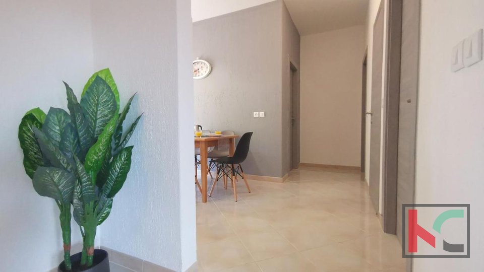 Pula, appartamento trilocale in pieno centro di 98m2, con garage e giardino #vendita