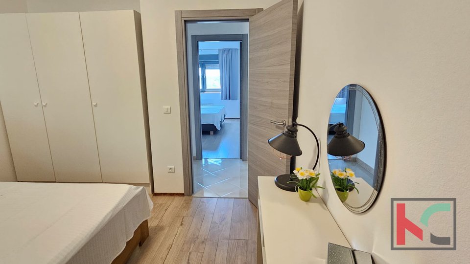 Pula, Dreizimmerwohnung im weiteren Zentrum von 98m2, mit Garage und Garten #Verkauf