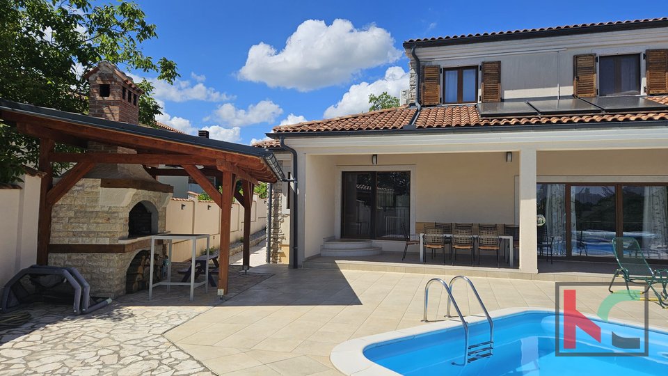 Gimino, bellissima villa isolata con ampio giardino, parco giochi e piscina su un terreno di 2350 m2 #in vendita