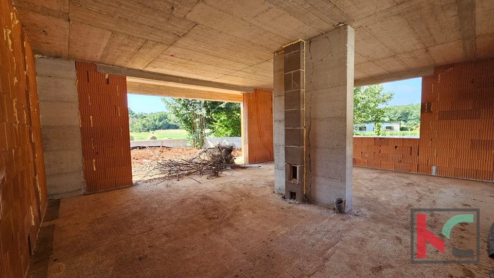 Istrien, Ližnjan, Valtura, Haus für Urlaub oder Wohnen in der Rohbauphase, ruhige Lage, freier Blick in die Natur. #Verkauf