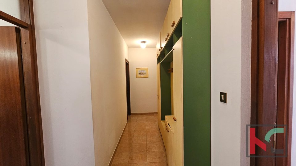 Istria, Pola, Gregovica, casa con giardino, garage, vicino al centro città, #vendita