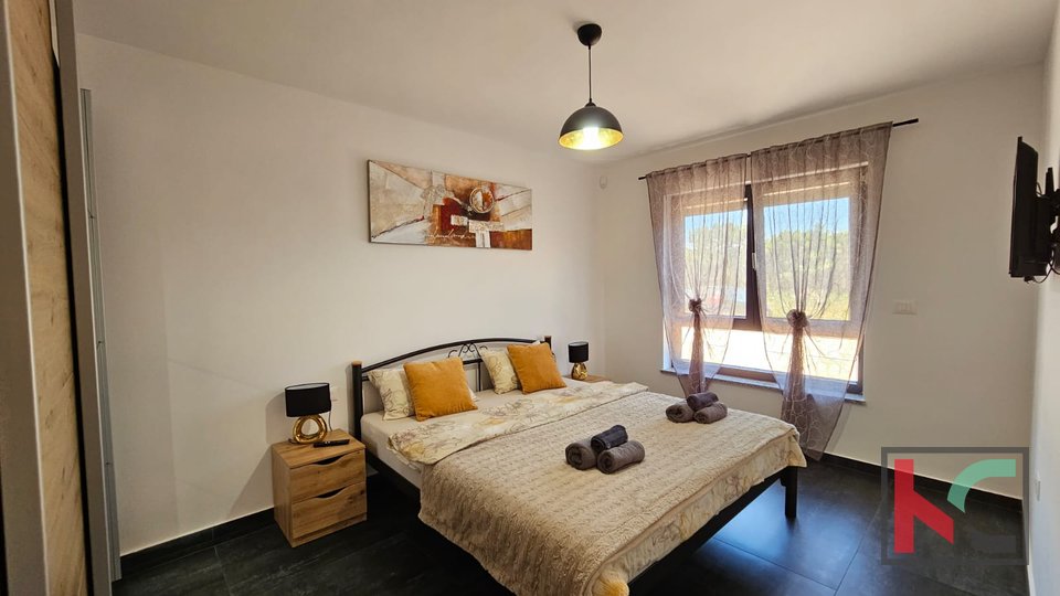 Istria, Medulin, luxurious apartment on the ground floor with heated pool, landscaped garden, two parking spaces #sale