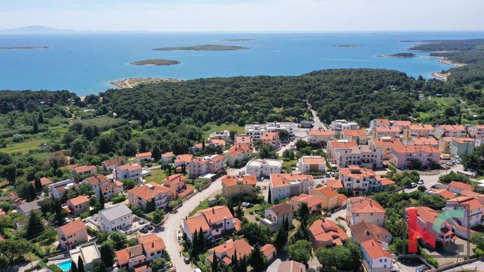 Istria, Premantura, two-room apartment in a desirable location, sea view #sale