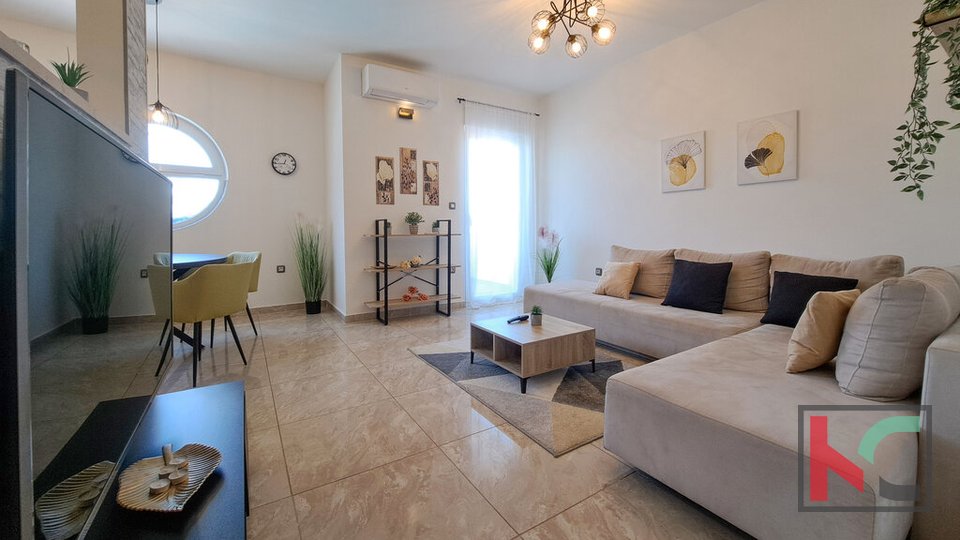 Istria, Medulin, elegant three-room apartment, sea view, 200 m from the beach #sale