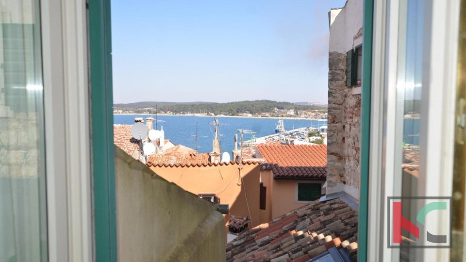 Istra, Rovinj stan u centru sa pogledom na more, 1SS+DB #prodaja