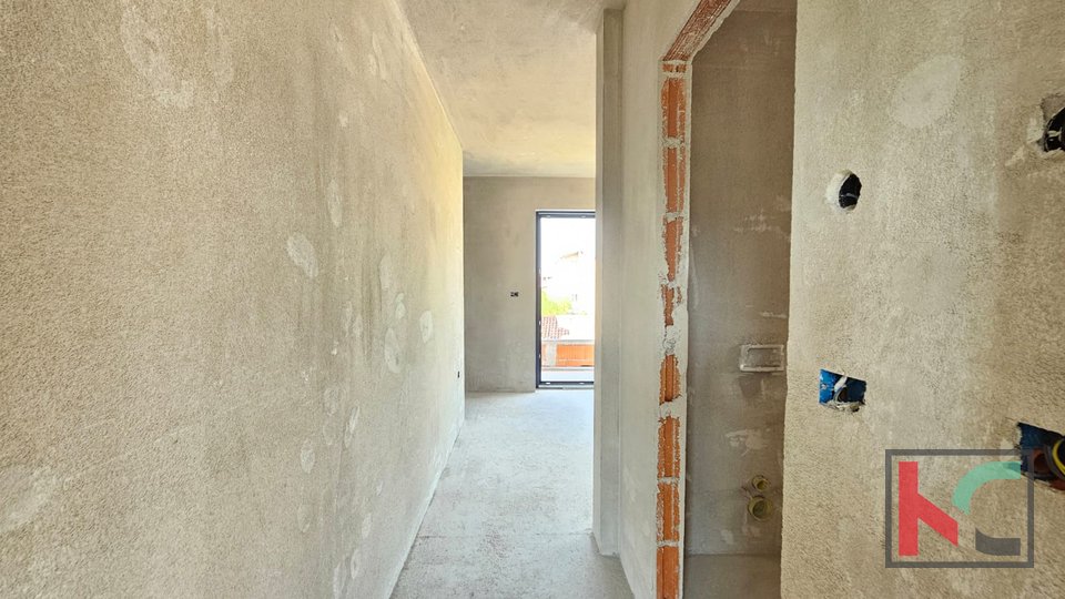 Istria, Medulin, semi-detached house under construction with pool and garden, garage, near the sea, #sale