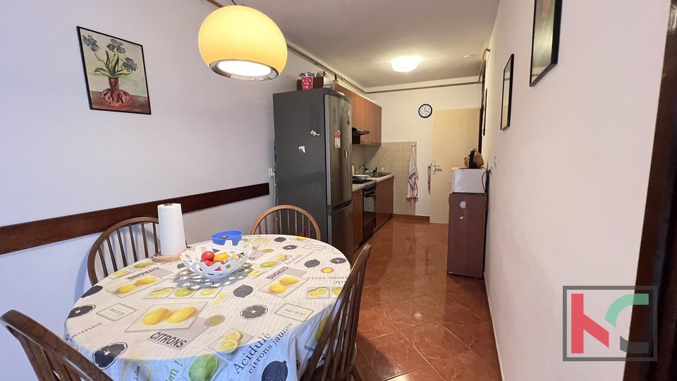 Pola, Stoja, confortevole appartamento familiare con 3 camere da letto + bagno in una posizione desiderabile #vendita