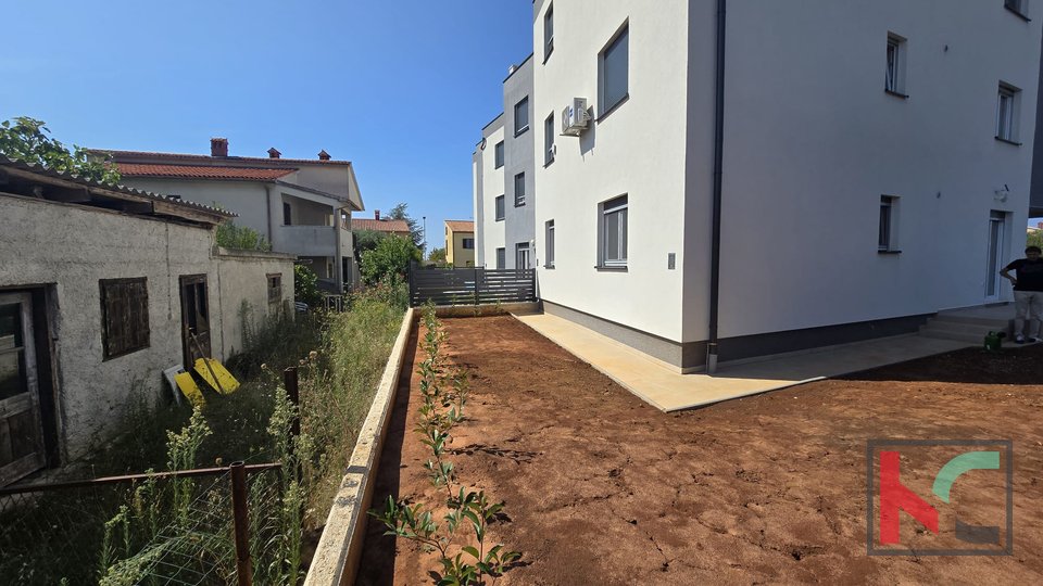 Pula, Veli Vrh stan 85,74m2, sa 85m2 okućnice u novogradnji, #prodaja