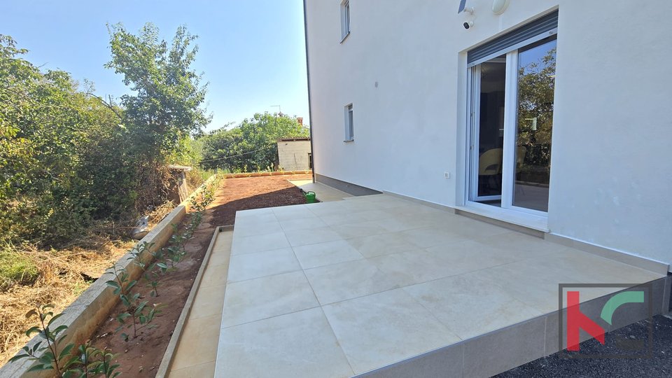 Pula, Veli Vrh stan 85,74m2, sa 85m2 okućnice u novogradnji, #prodaja