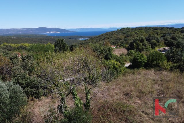 Istra, Kavran, građevinsko zemljište 749m2 sa pogledom na more, #prodaja