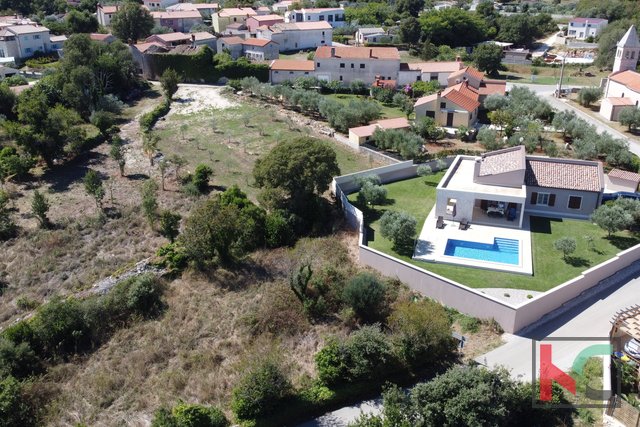 Istra, Kavran, građevinsko zemljište 749m2 sa pogledom na more, #prodaja