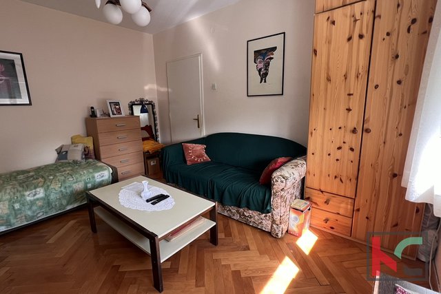 Pula, Stoja, one-room apartment with a terrace in a desirable location #sale