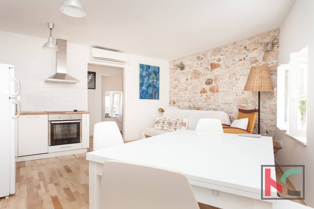 House, 90 m2, For Sale, Rovinj