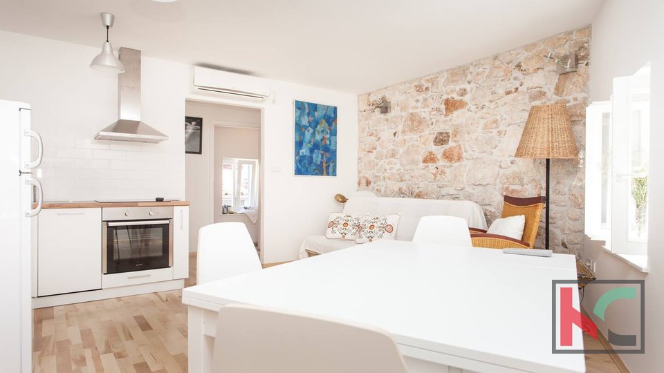 Casa, 90 m2, Vendita, Rovinj