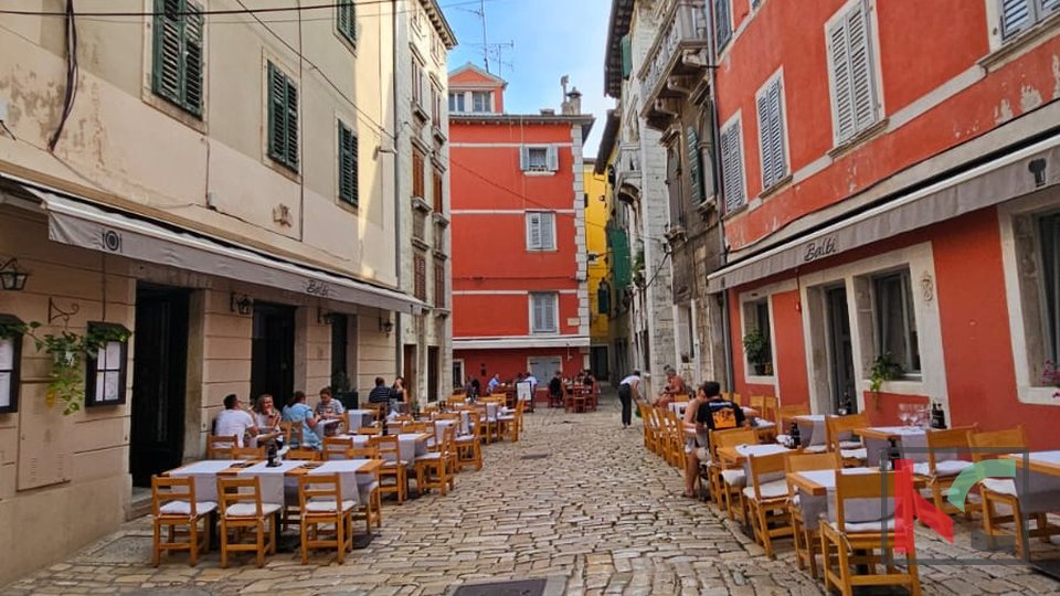 Hiša, 90 m2, Prodaja, Rovinj