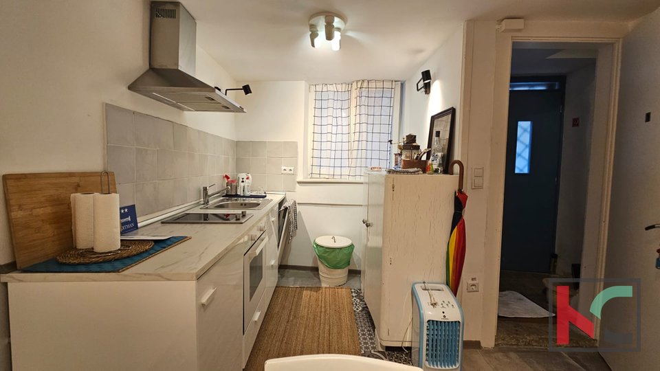 Haus, 90 m2, Verkauf, Rovinj