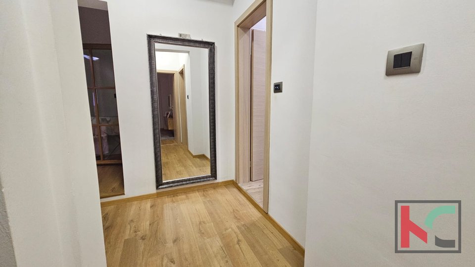 Pula, Nova Veruda, hiša s tremi apartmaji in vrtom 332 m2 #prodaja