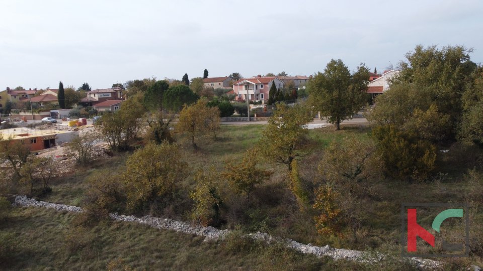 Istria, Vodnjan, building land 1002m2, #for sale