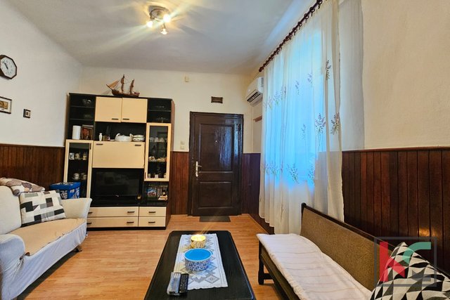 Pula, Veruda, apartment on the ground floor 2 bedrooms + bathroom #sale