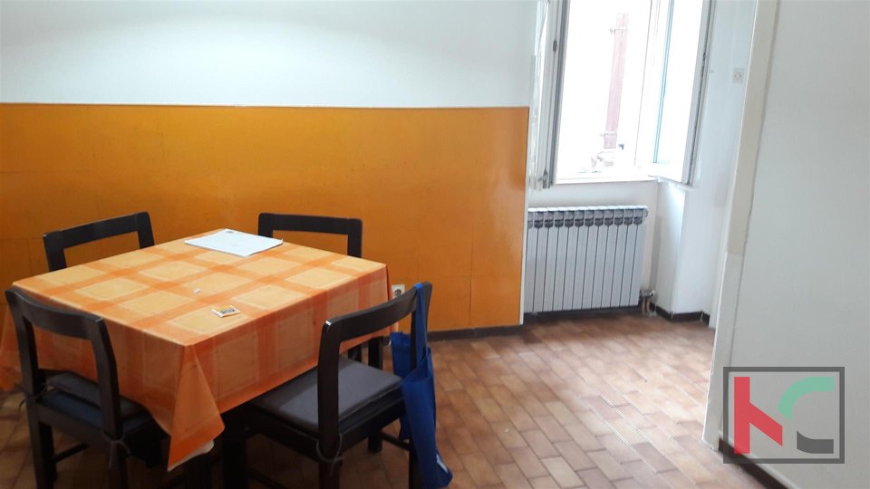 Rovinj, center dvosobno stanovanje 70m2